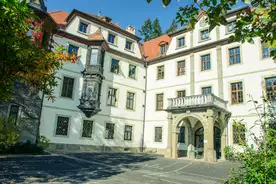 Hausansicht Schullandheim Schloss Obersteinbach Markt Taschendorf